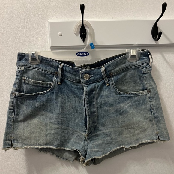 Citizens of Humanity Shorts - Picture 1 of 4